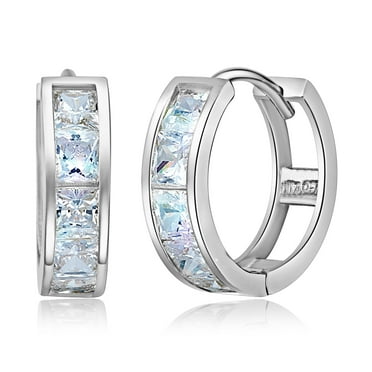 Wellingsale Ladies 14k White Gold Polished 4mm CZ Huggies Hoop Earrings Wellingsale Ladies 14k White Gold Polished 4mm CZ Huggies Hoop Earrings